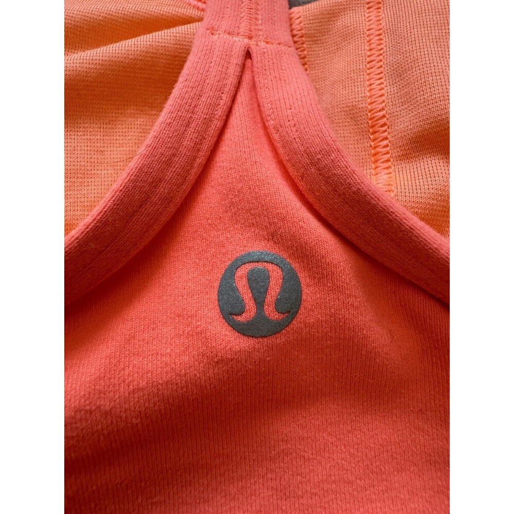 Lululemon Women’s Orange Racerback Tank Top Sz 8 Padded EUC Gym Running Outdoor - Picture 3 of 10